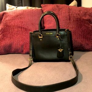 Pre-owned Michael Kors smooth black leather bag